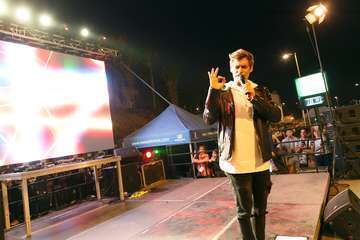 Maspamoon se despide con seis horas de música y fiesta y la quema de la sardina (Foto TA)